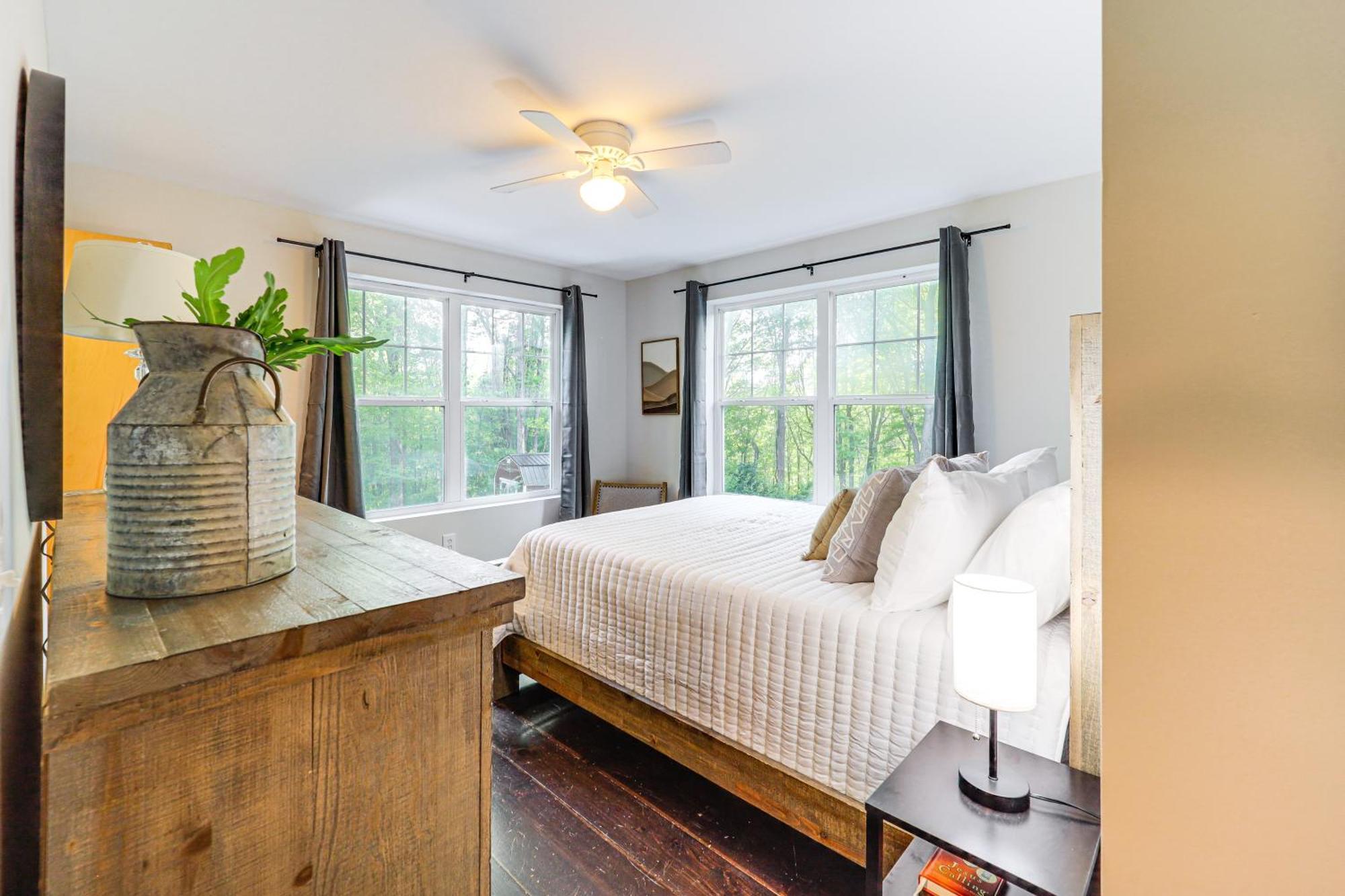 Luxe Appalachian Mountain Cabin With Hot Tub, Views Warrensville Exterior foto