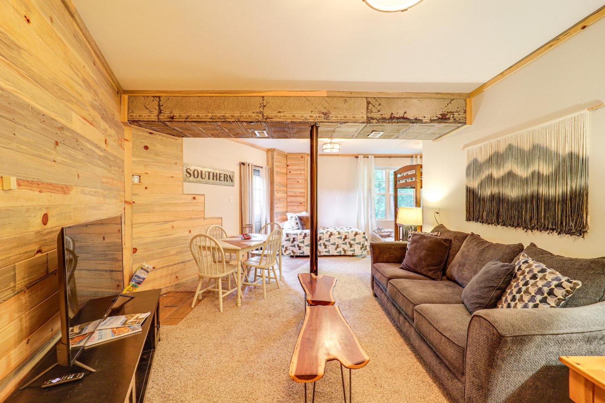 Luxe Appalachian Mountain Cabin With Hot Tub, Views Warrensville Exterior foto